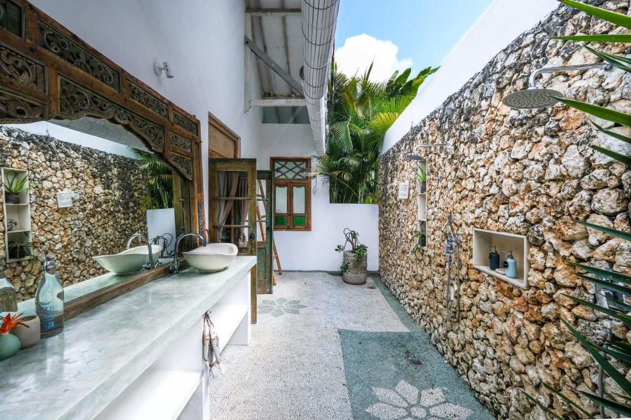 Villa Papaya & Zen Улувату Экстерьер фото